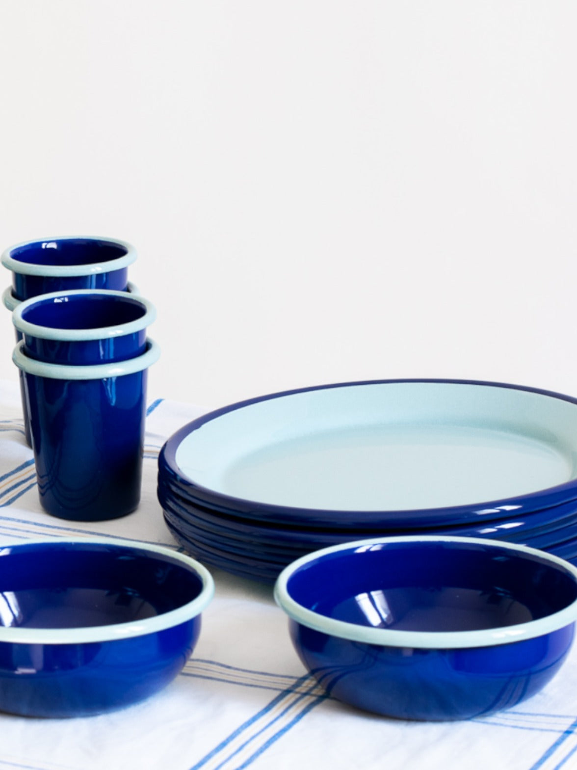 assiette émaillée bleue  vaisselle acier émaillé SOLID